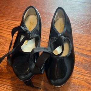 Dance Class Black Toddler Tap Shoes